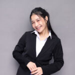 คุณวรัญ